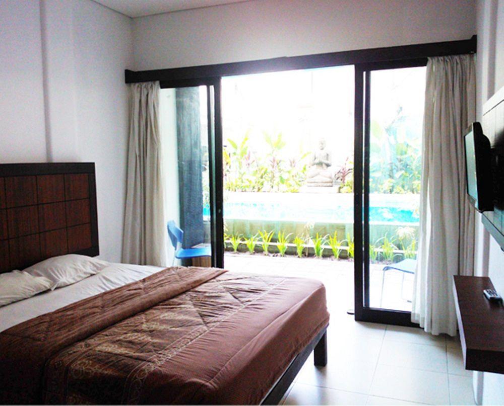The Kubu Hotel กูตา ภายนอก รูปภาพ